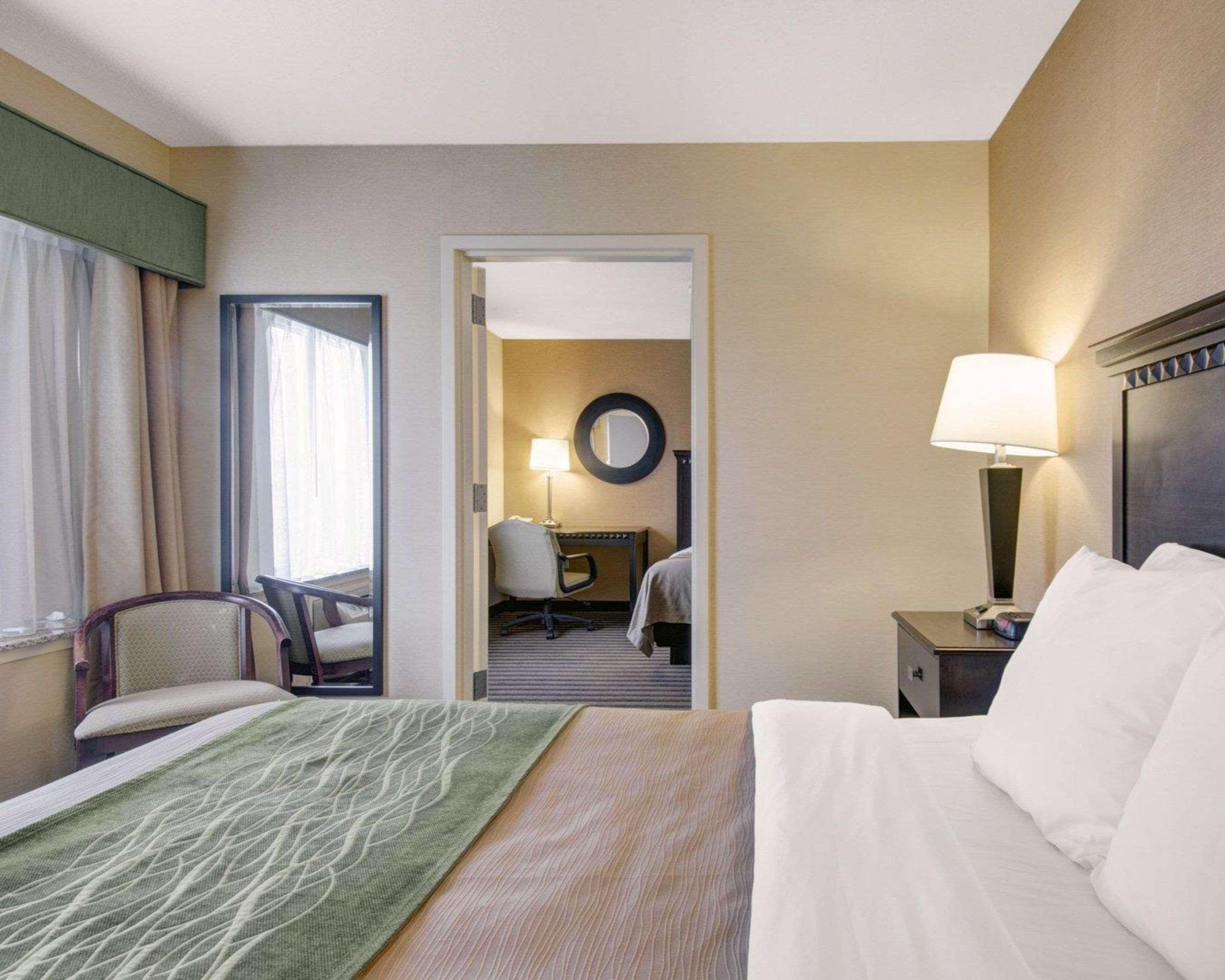 Spark By Hilton Woburn Boston Екстериор снимка