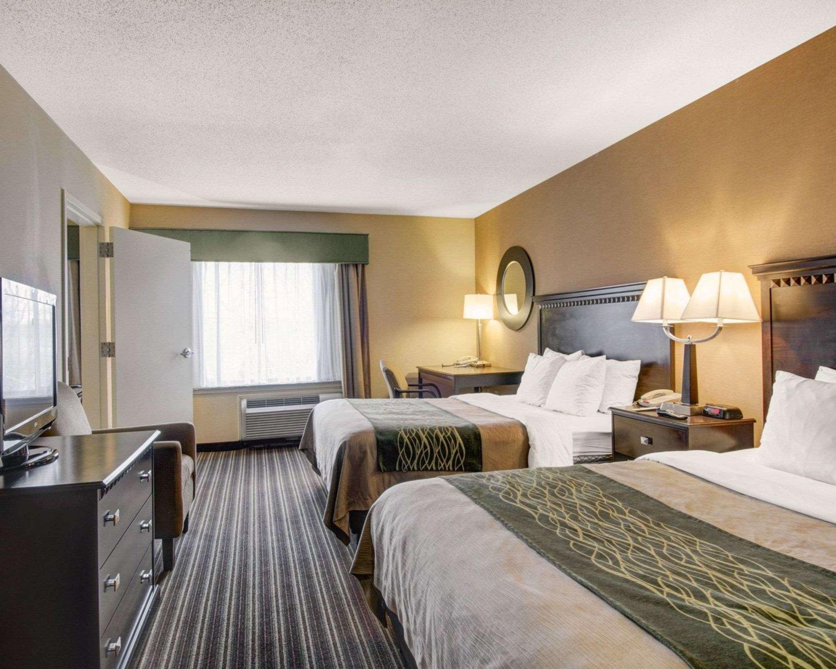Spark By Hilton Woburn Boston Екстериор снимка