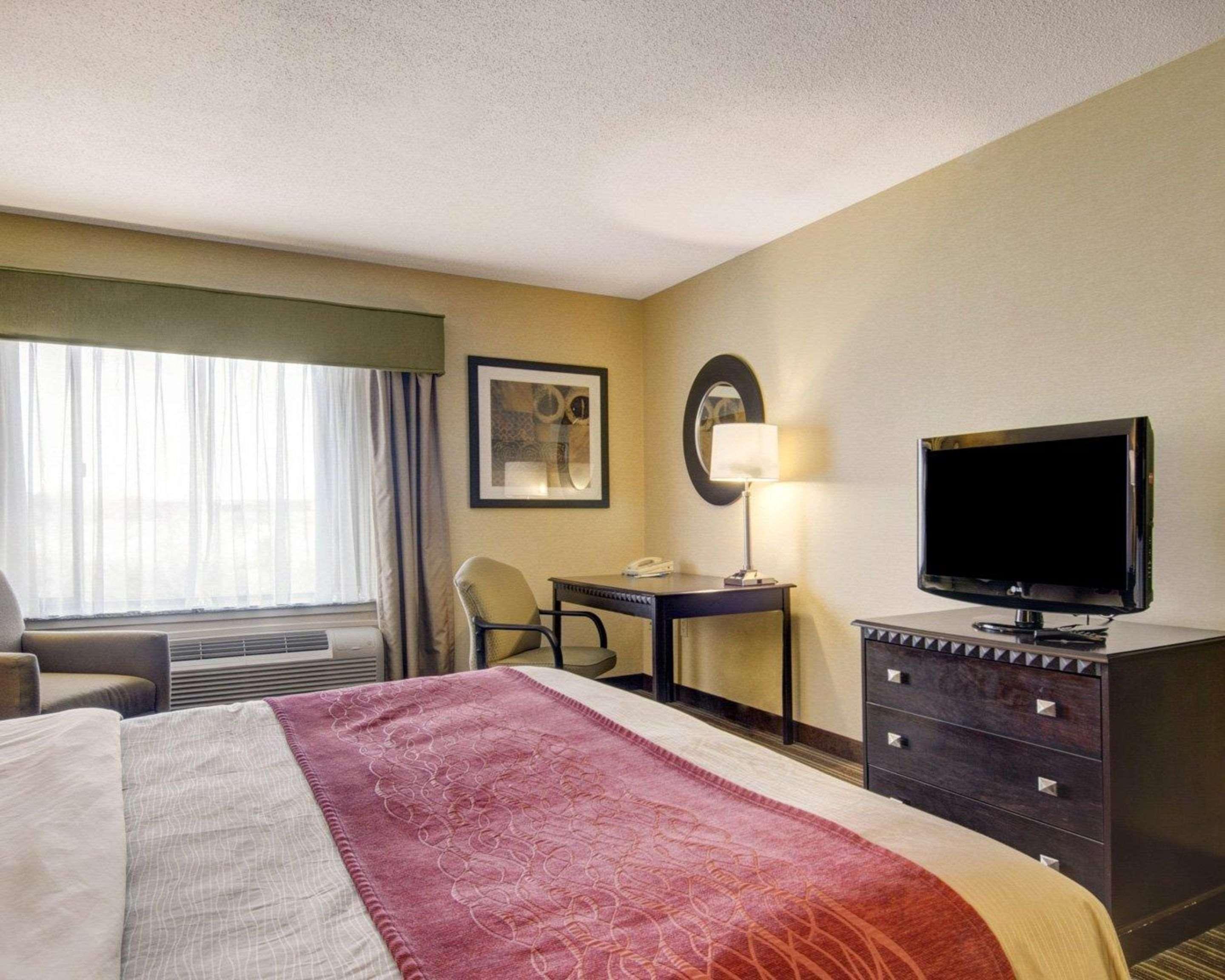 Spark By Hilton Woburn Boston Екстериор снимка